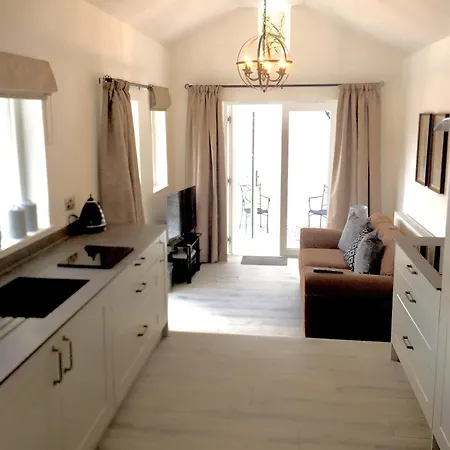 Stables Riverside Holiday home *