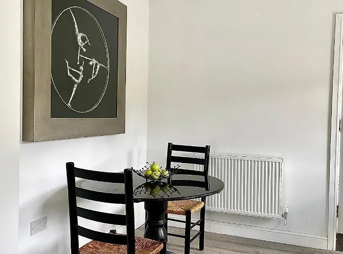 Stables Riverside Holiday home